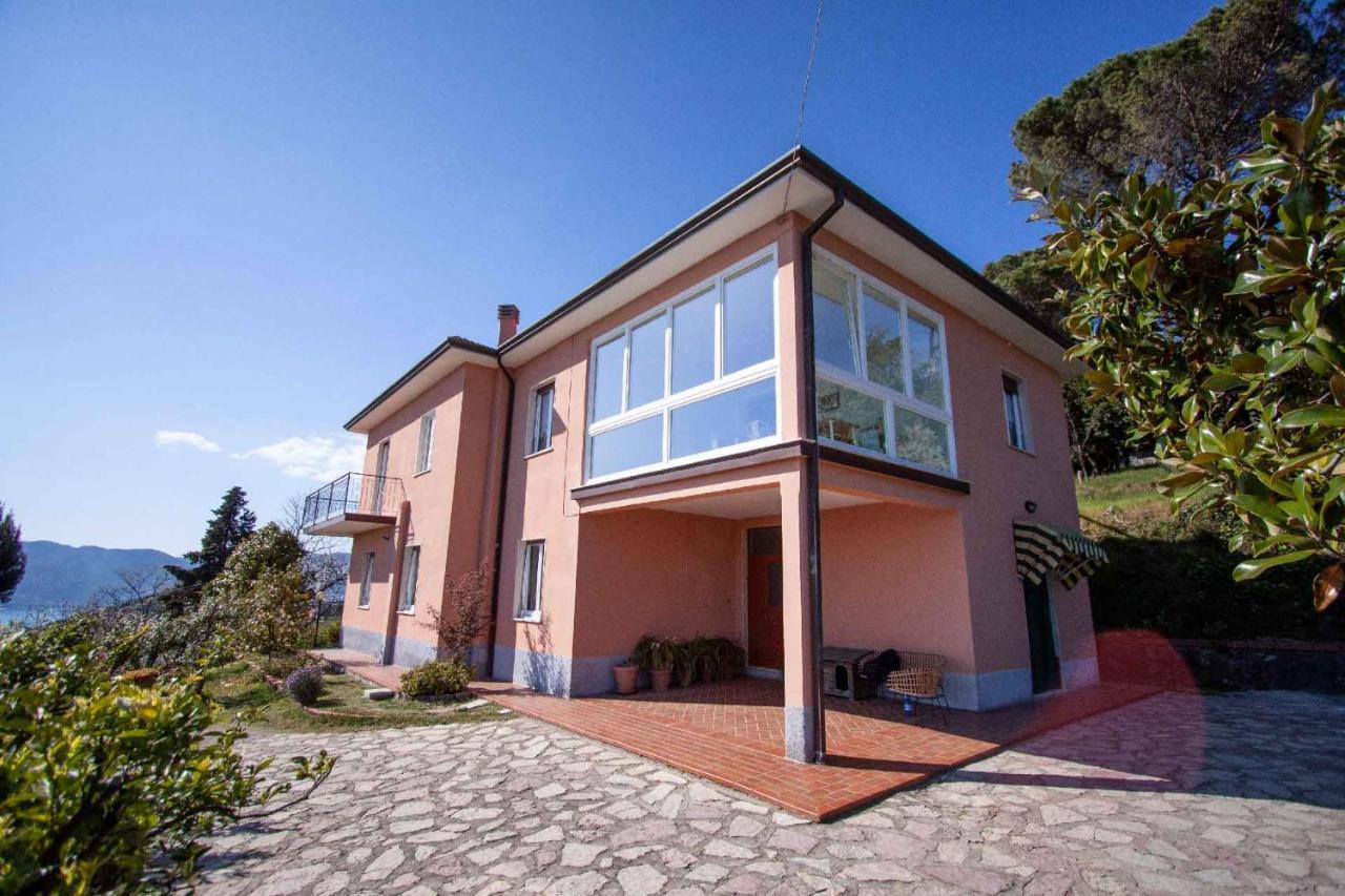 La Camelia Bianca B&B Lerici Luaran gambar