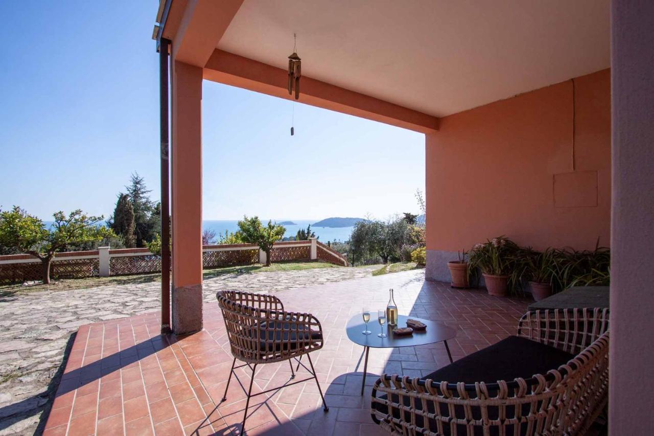 La Camelia Bianca B&B Lerici Luaran gambar